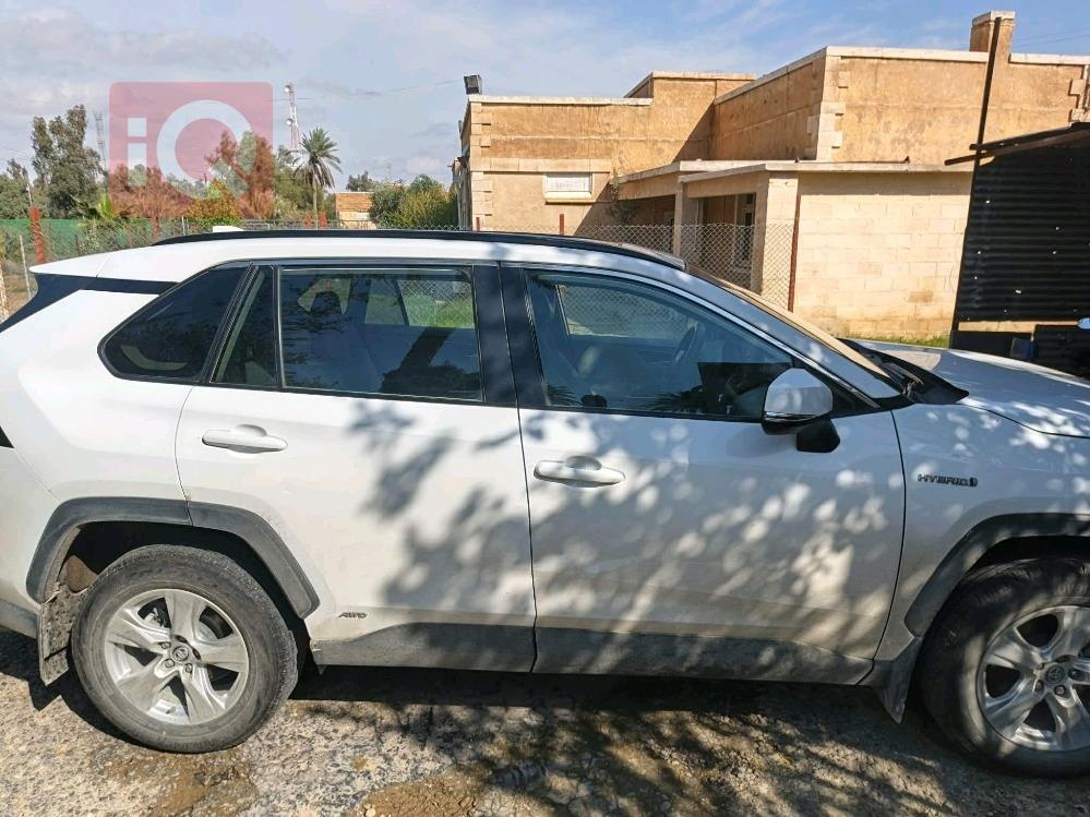 تويوتا راف 4